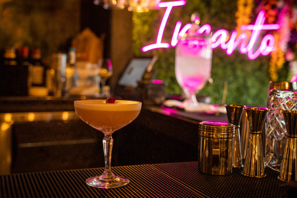 Photo representing the best cocktails at Incanto in The Heights